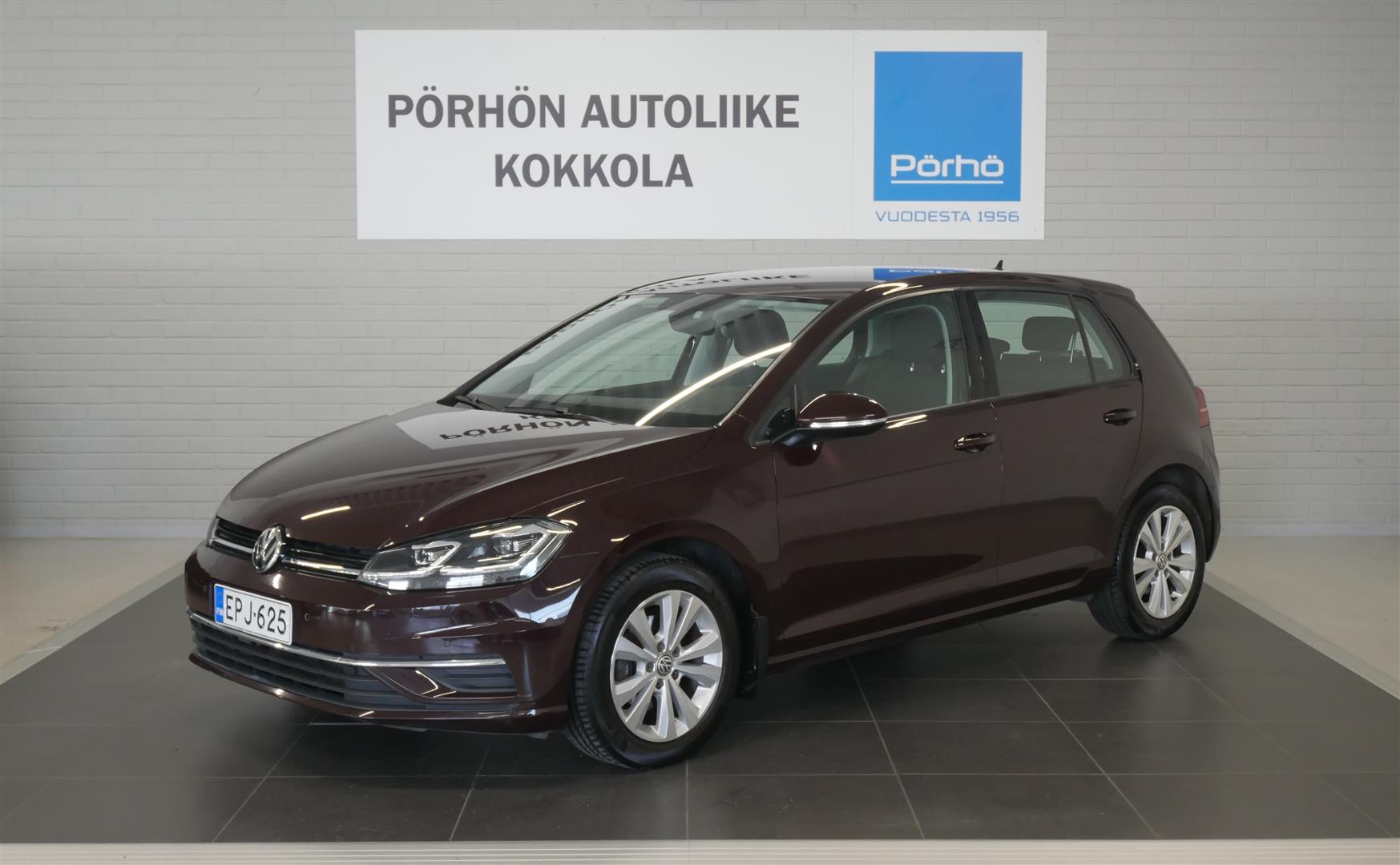VOLKSWAGEN Golf 2018