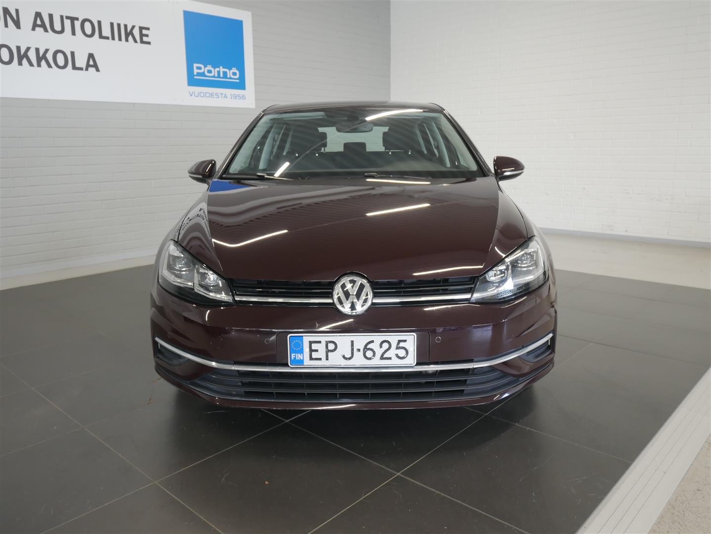 VOLKSWAGEN Golf 2018