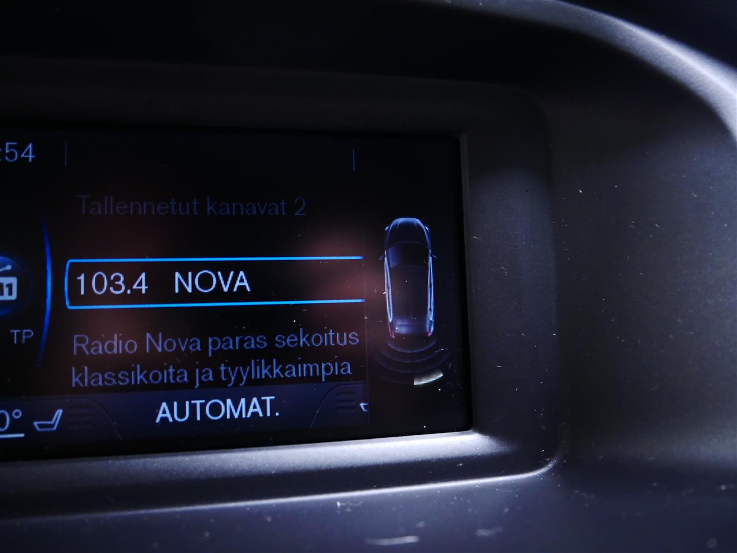 VOLVO V40 2014