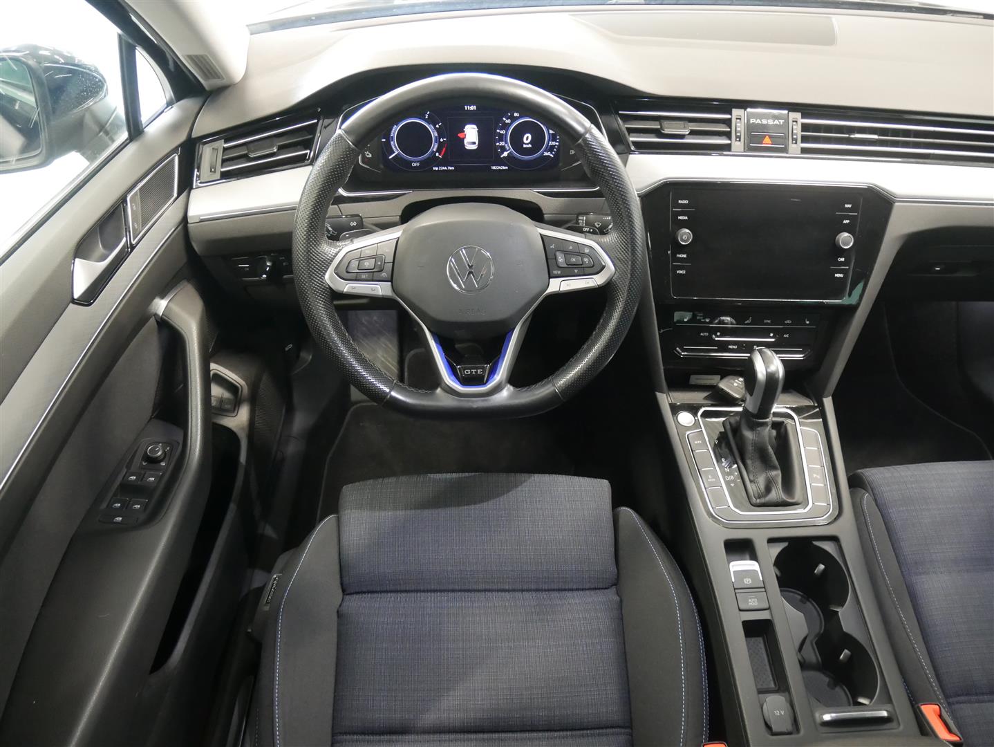 Volkswagen Passat 2022