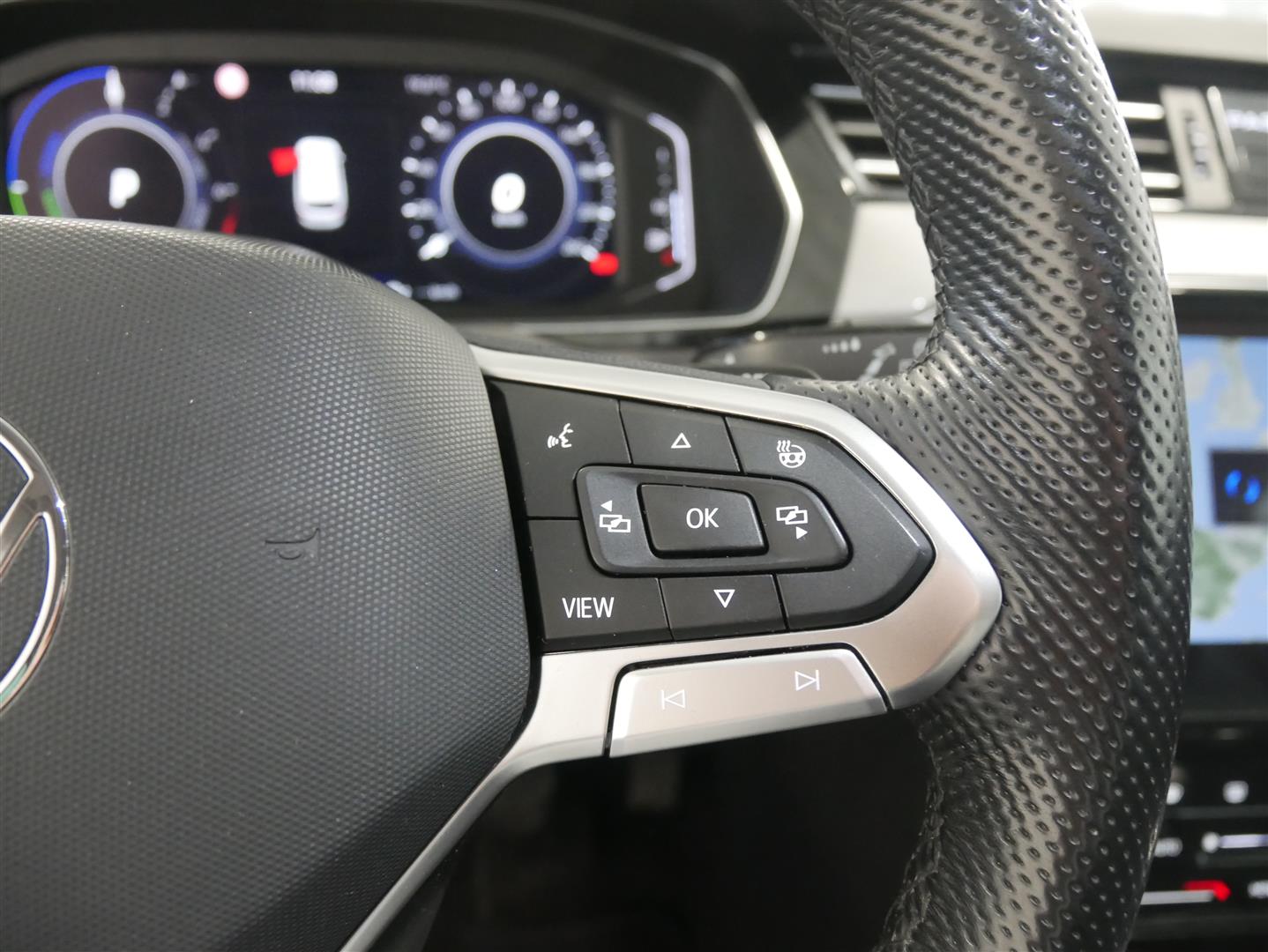 Volkswagen Passat 2022