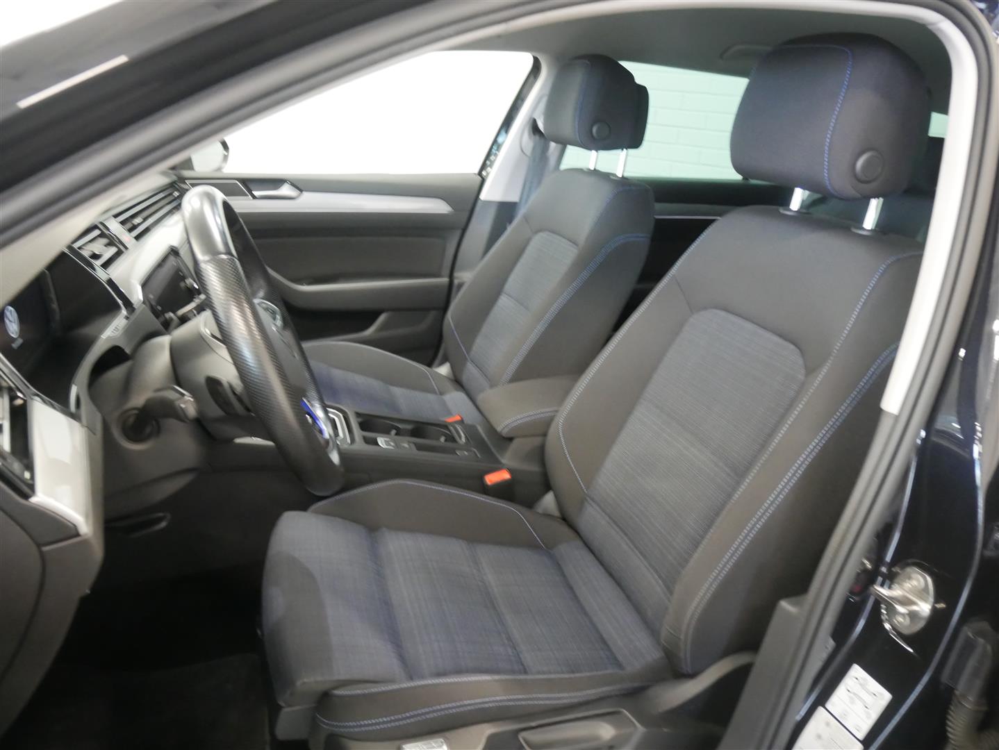 Volkswagen Passat 2022