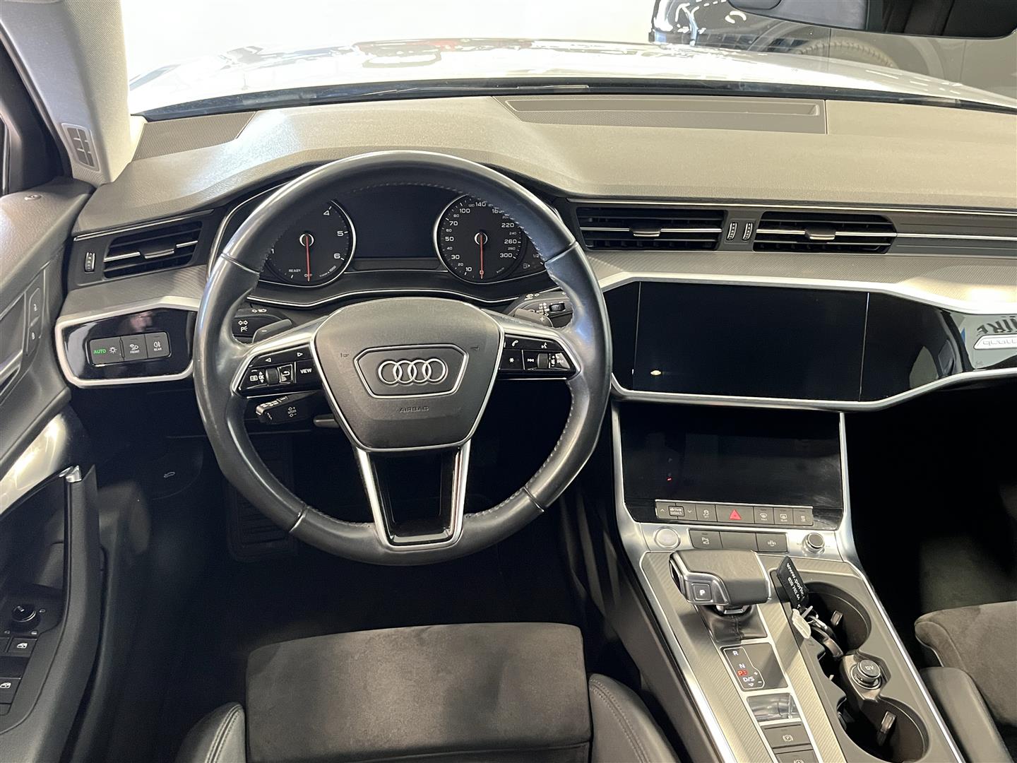 AUDI A6 2020