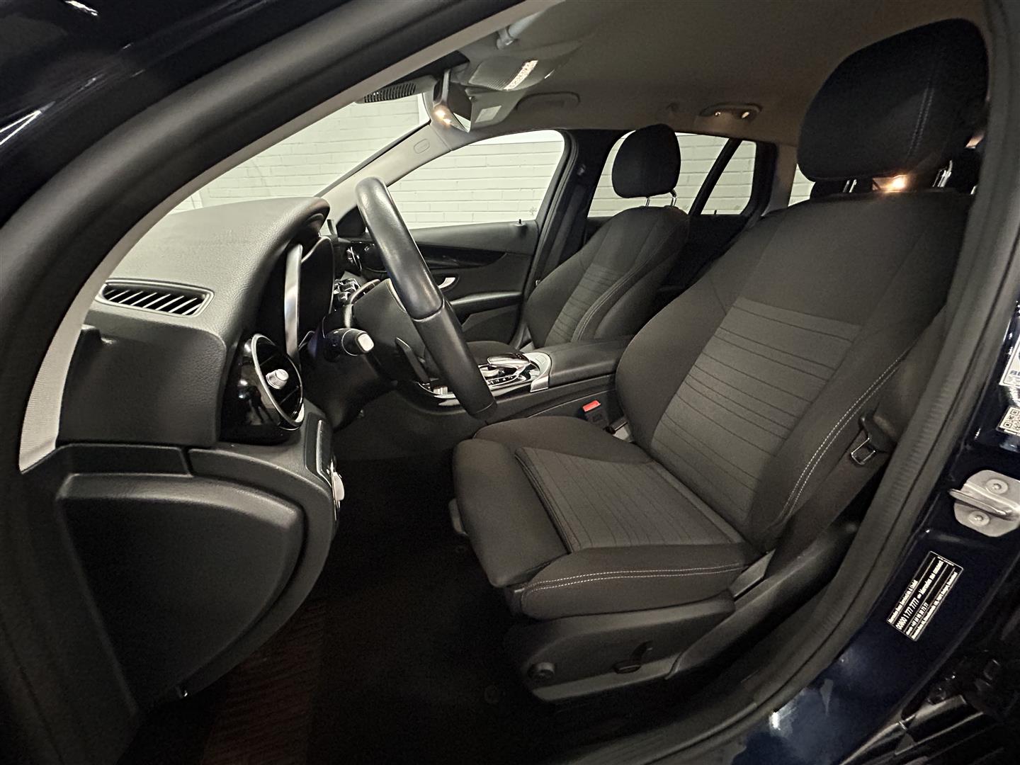 MERCEDES-BENZ C 300 e 2020