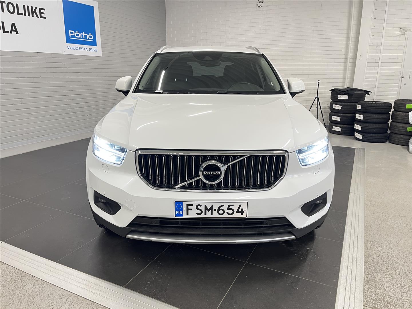 VOLVO XC40 2020