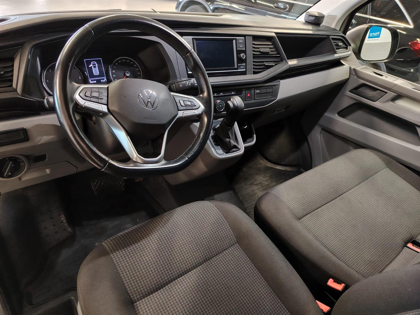 VOLKSWAGEN Transporter 2022