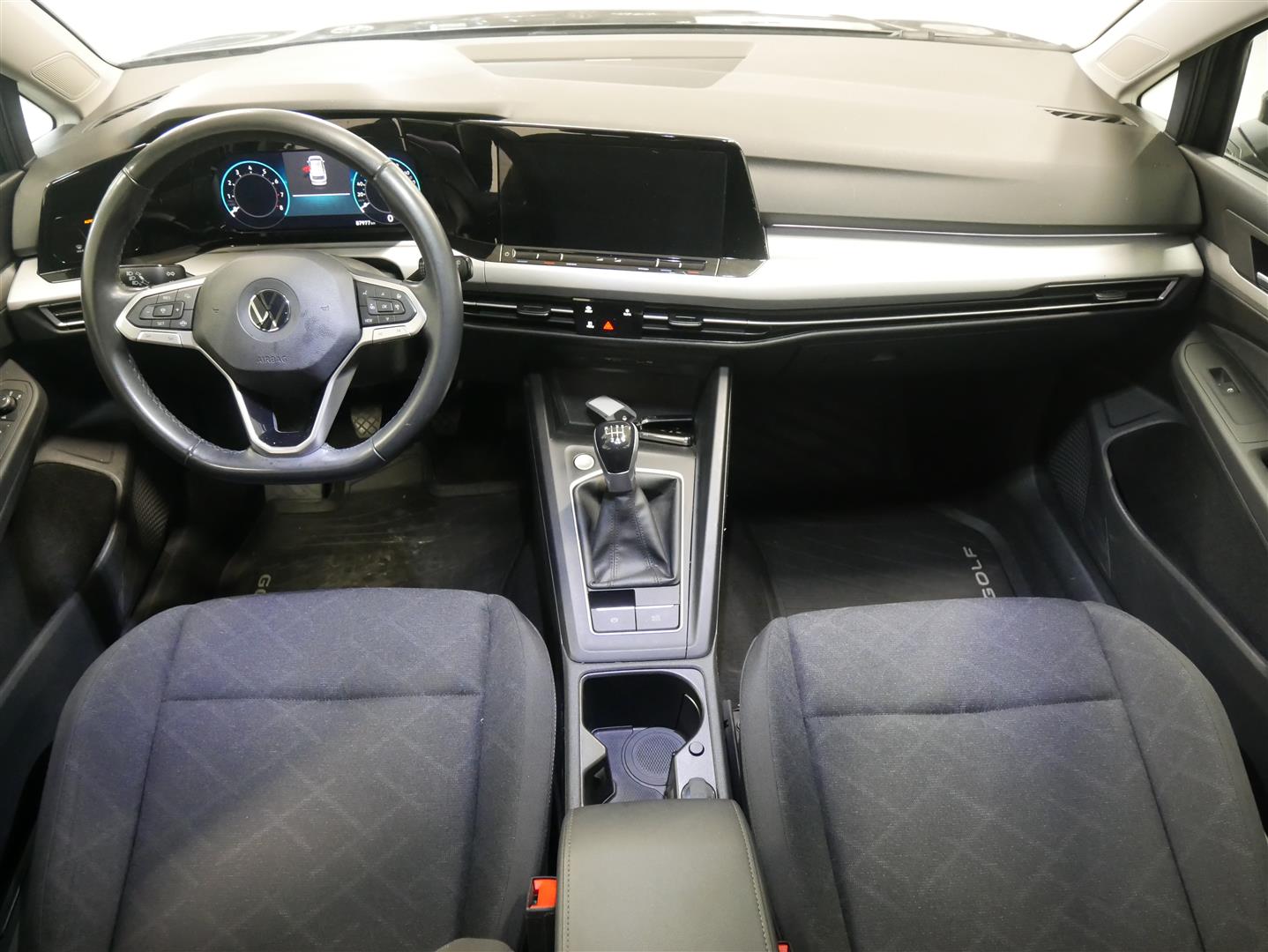 VOLKSWAGEN Golf 2022