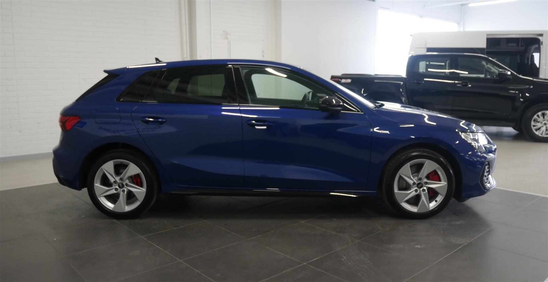 AUDI A3 2025