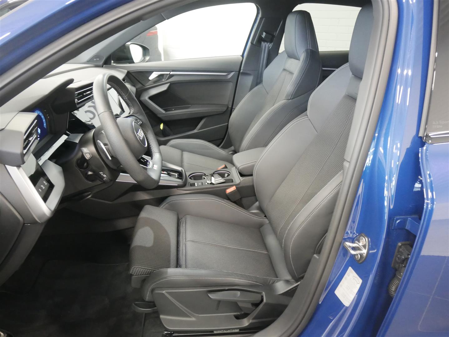 AUDI A3 2025