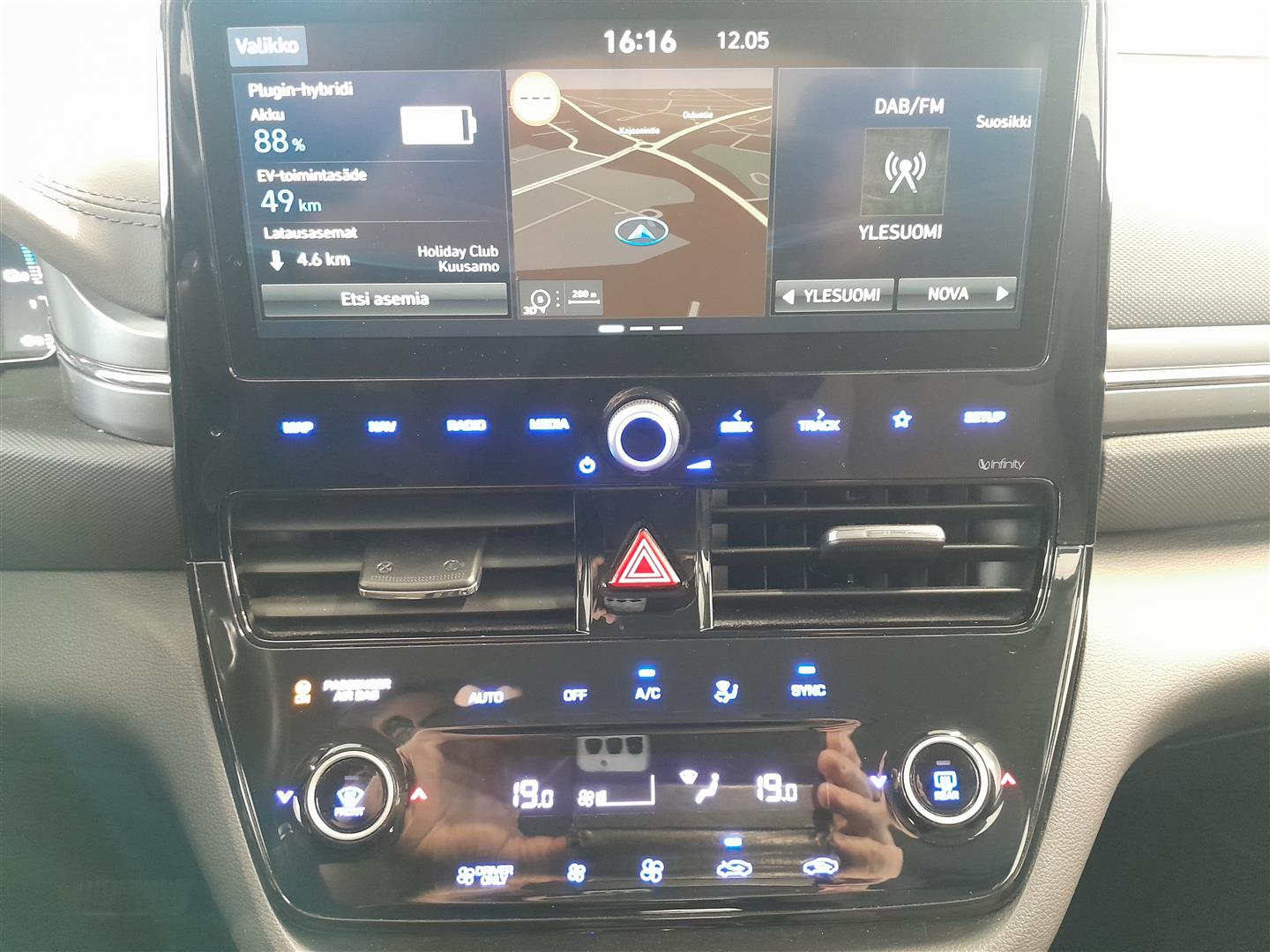 HYUNDAI IONIQ plug-in 2021