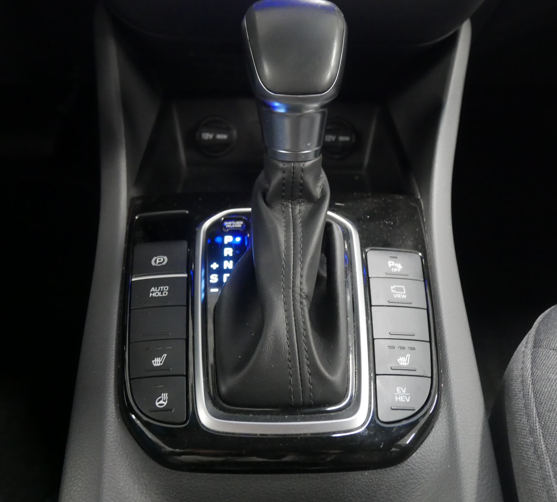 HYUNDAI IONIQ plug-in 2021
