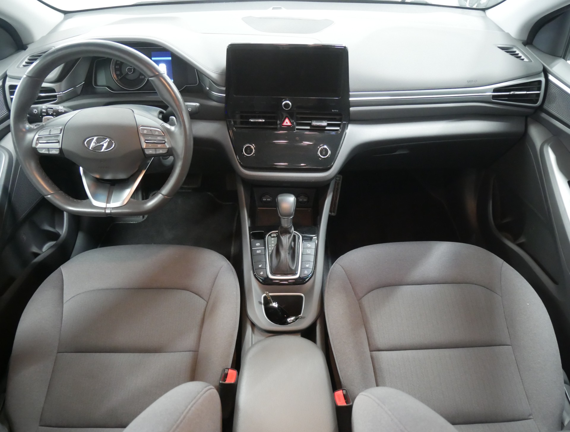 HYUNDAI IONIQ plug-in 2021