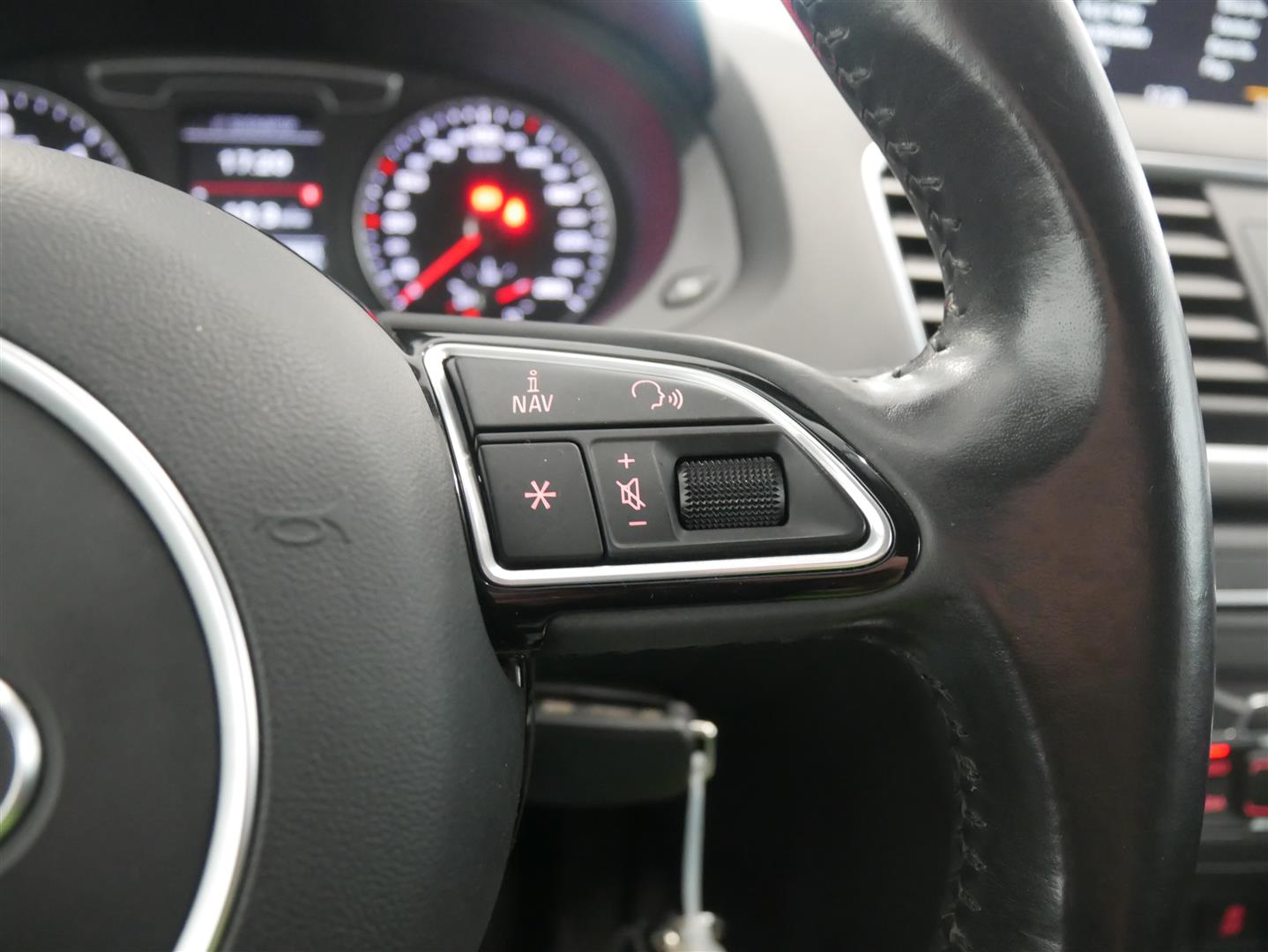 AUDI Q3 2018