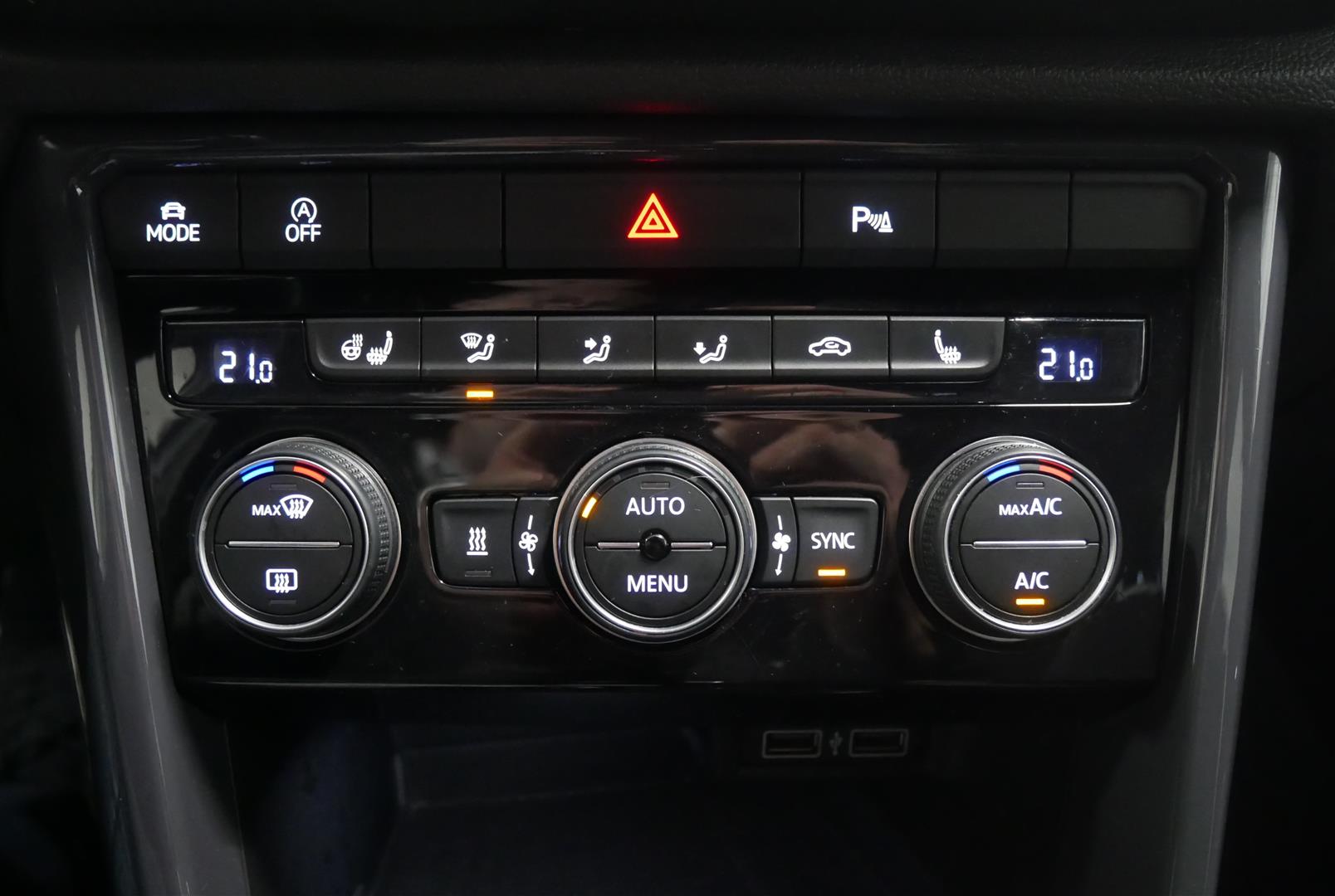 VOLKSWAGEN T-Roc 2020