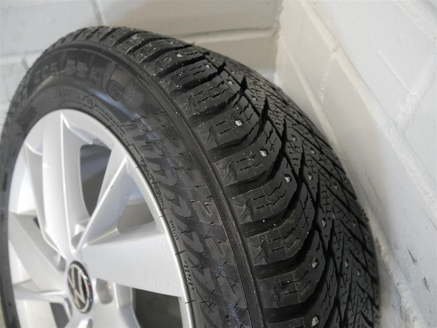 Volkswagen Golf 2023