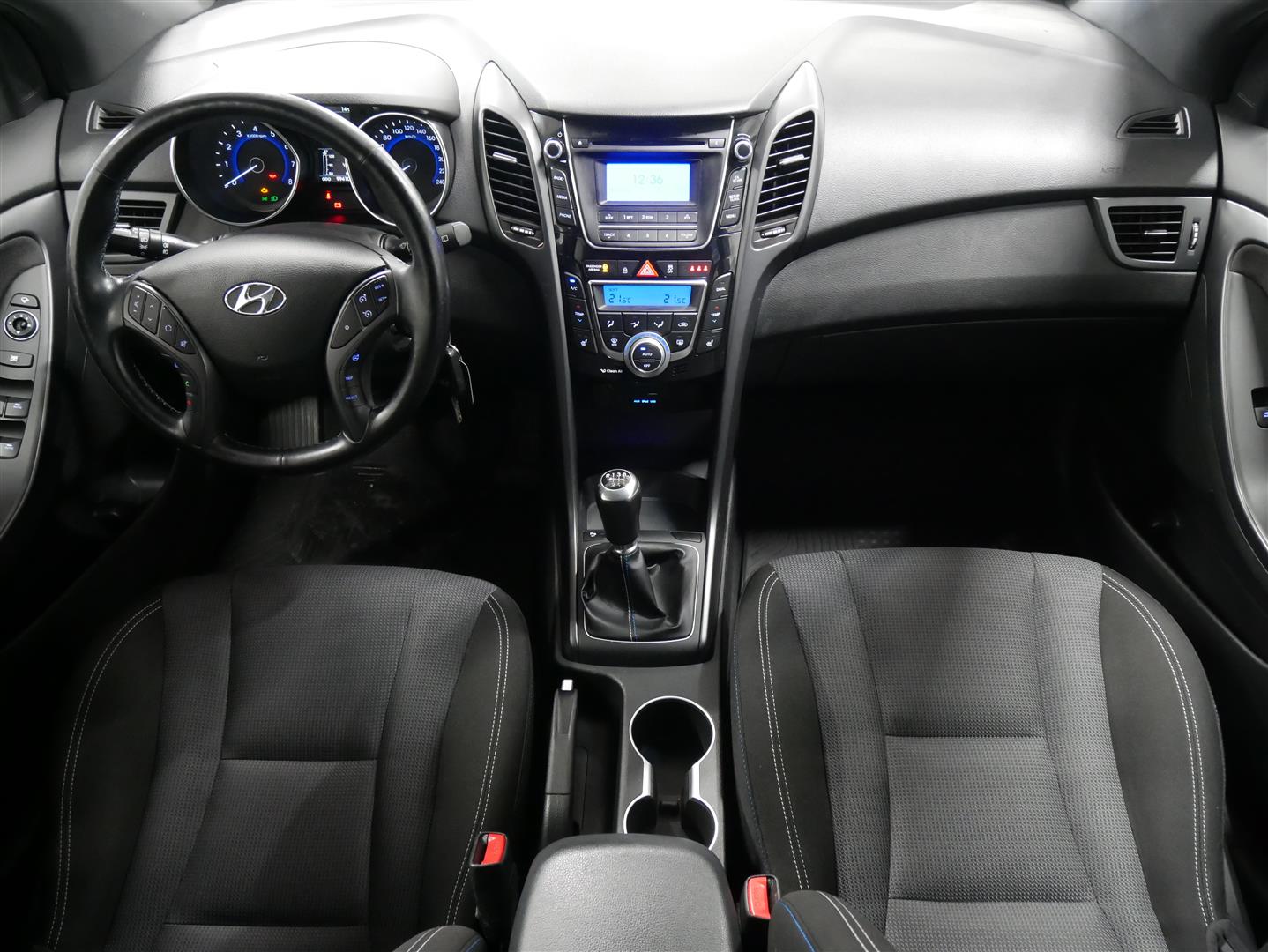 HYUNDAI i30 5d 2016
