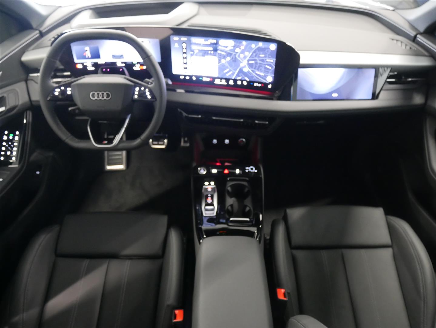 Audi Q6 e-tron 2026