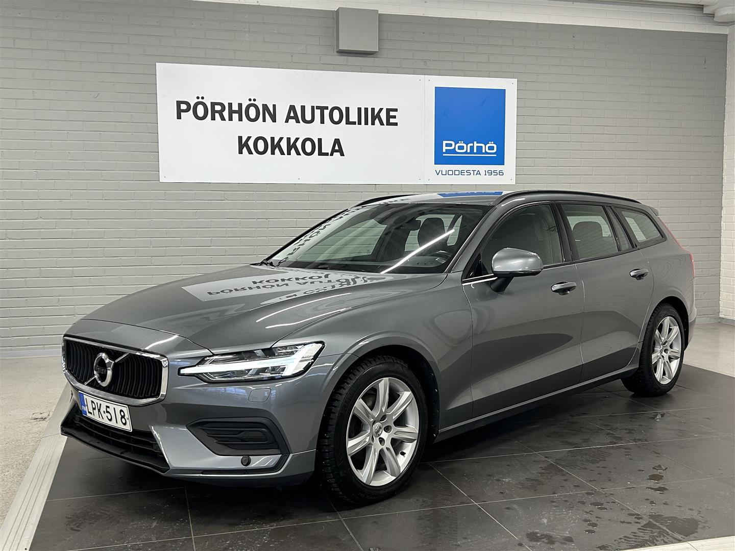 VOLVO V60 2019