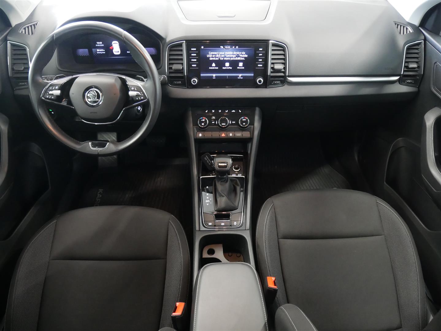 SKODA Karoq 2023