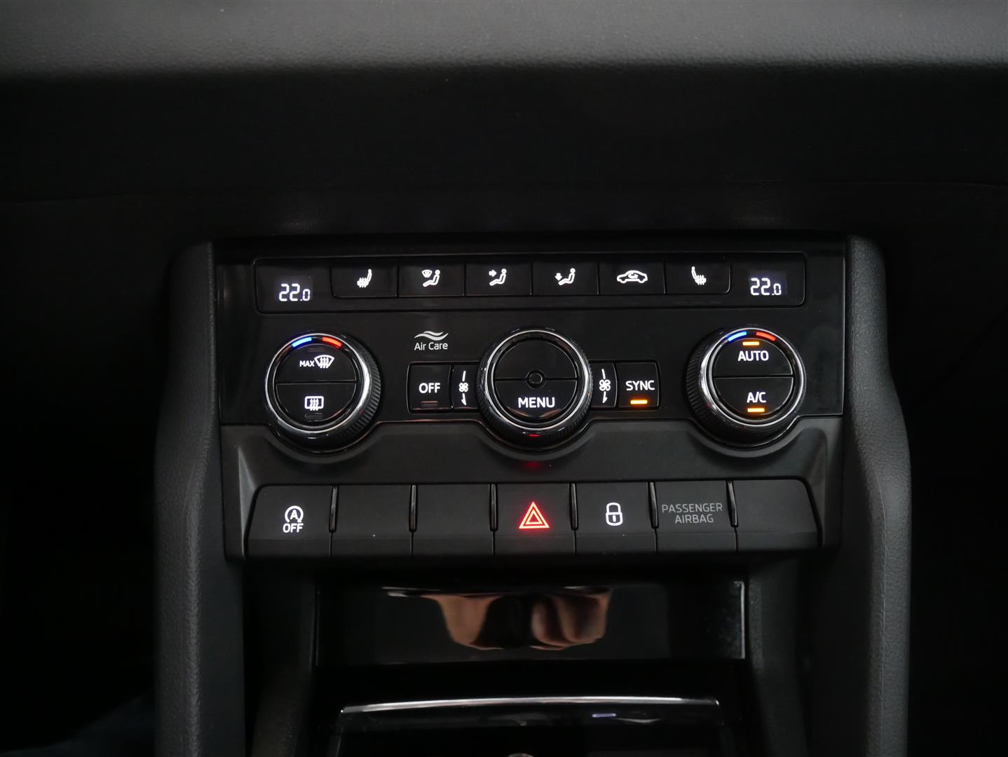 SKODA Karoq 2023