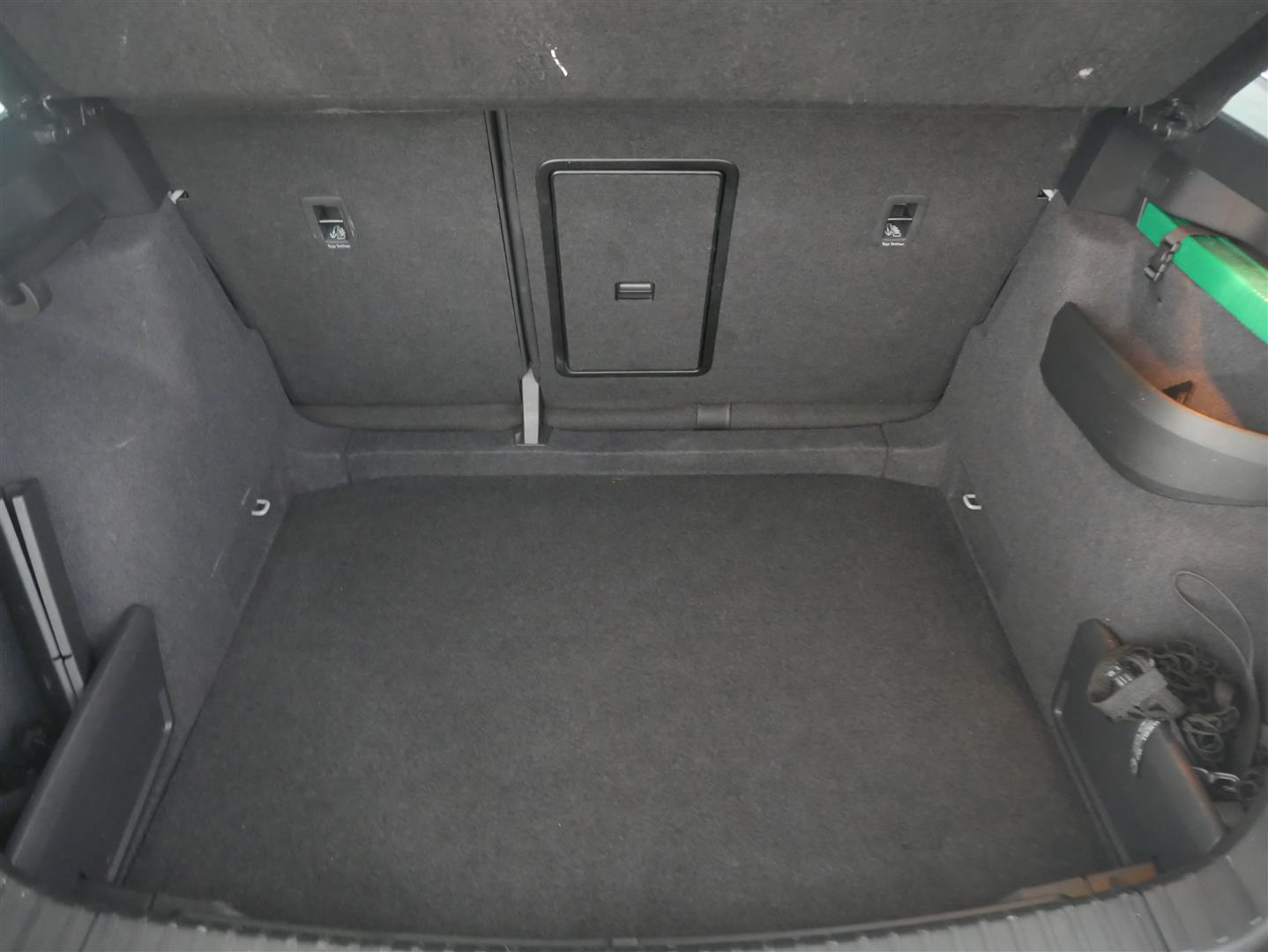 SKODA Karoq 2023