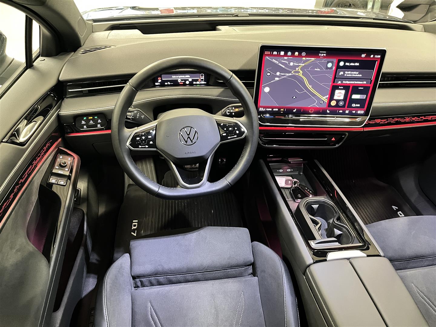 VOLKSWAGEN ID.7 2024