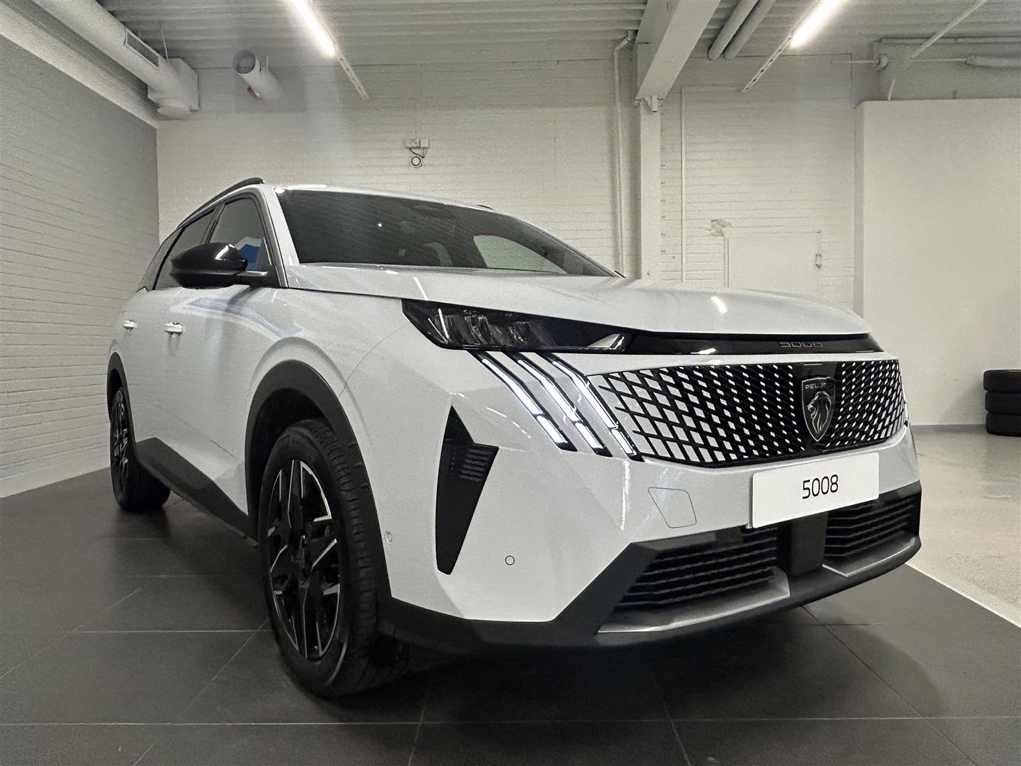 Peugeot 5008 2025