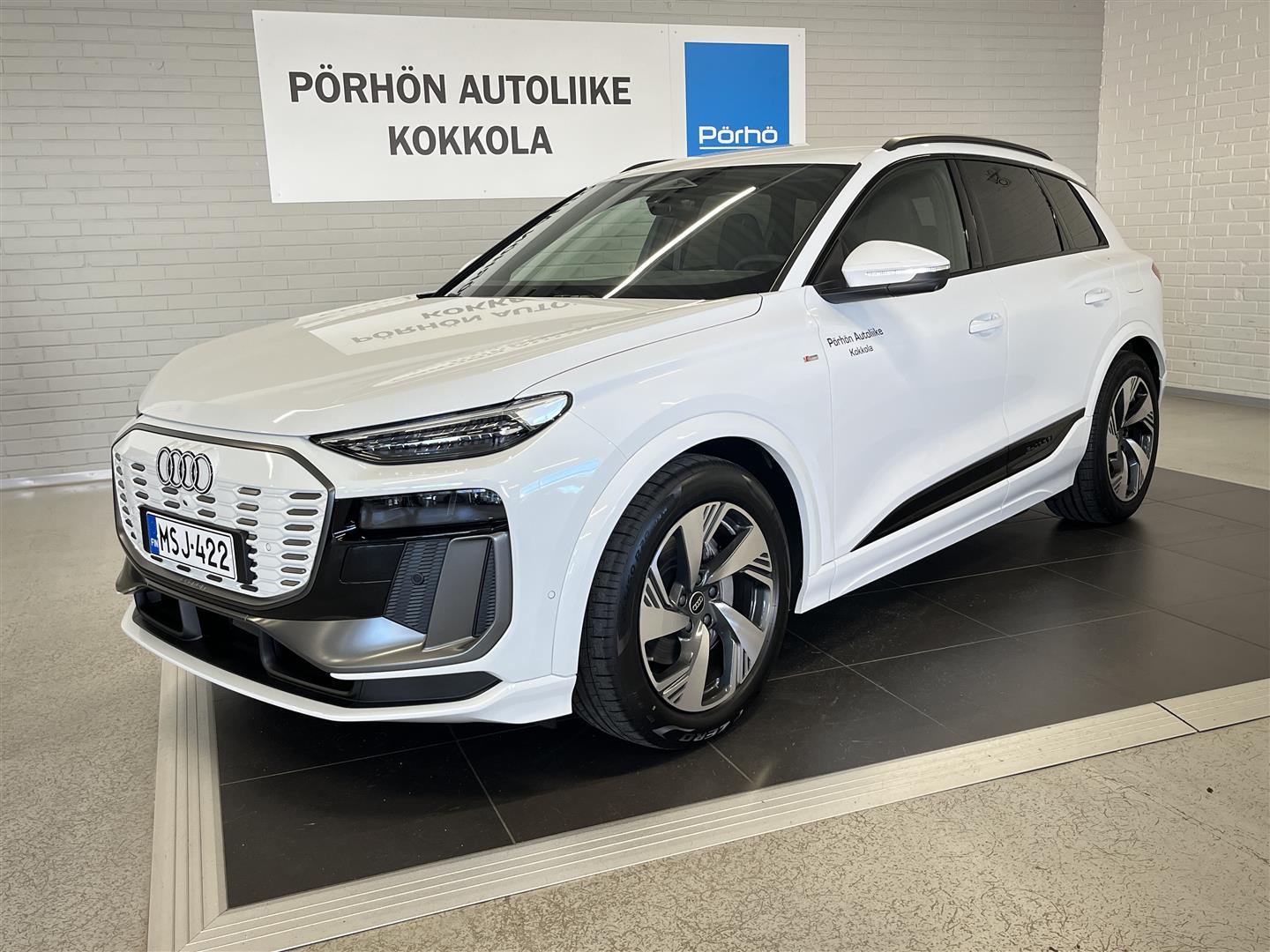 Audi Q6 e-tron 2026
