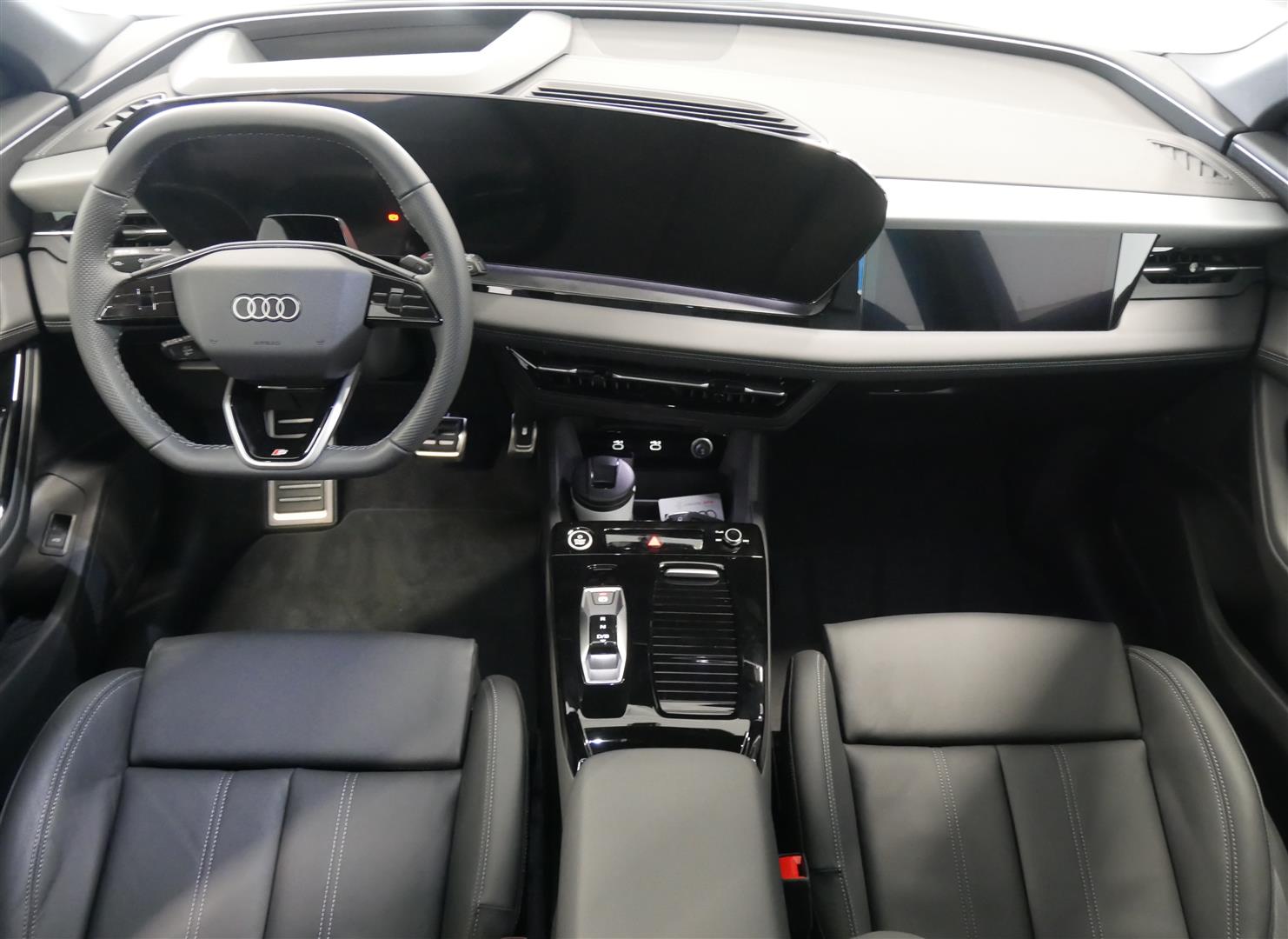 Audi Q6 e-tron 2026