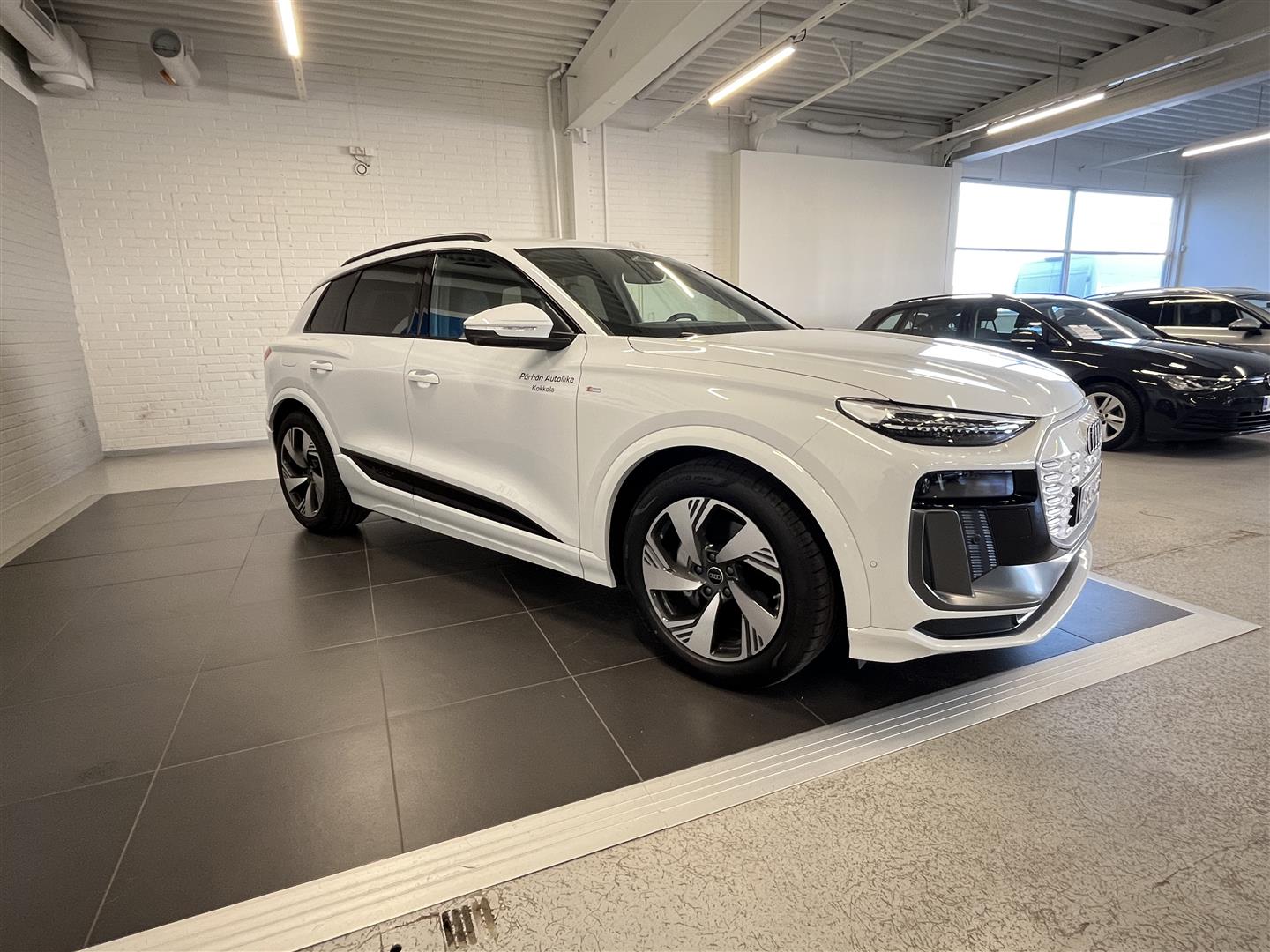 Audi Q6 e-tron 2026