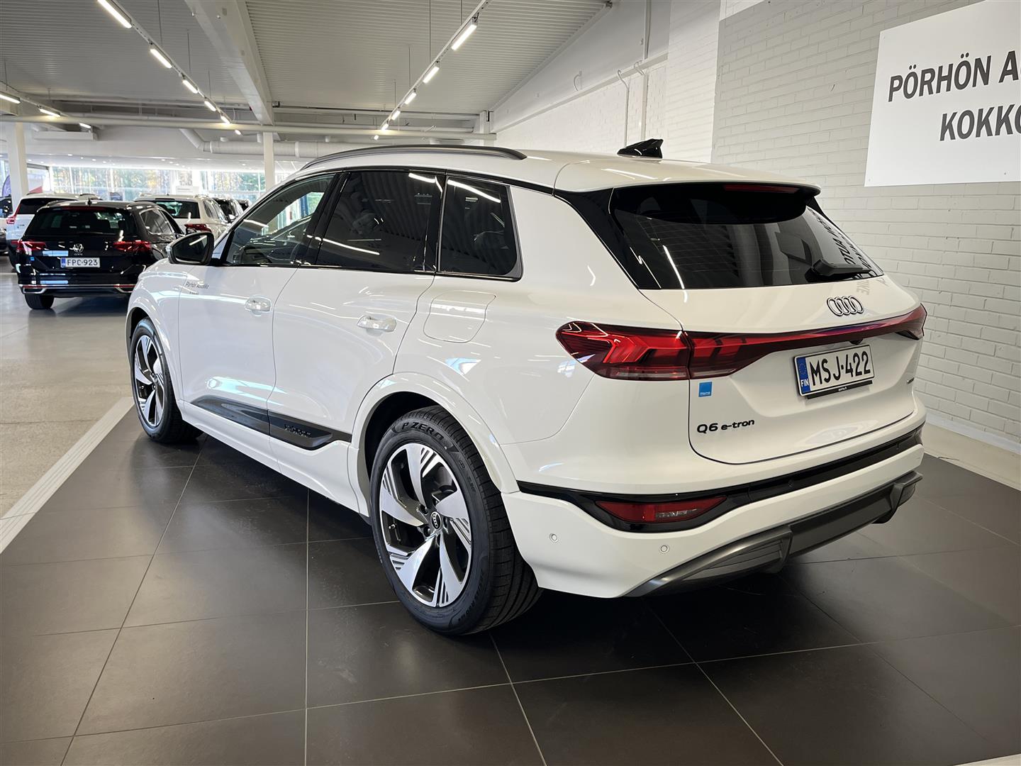Audi Q6 e-tron 2026