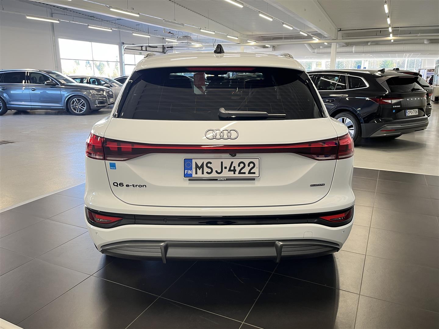 Audi Q6 e-tron 2026
