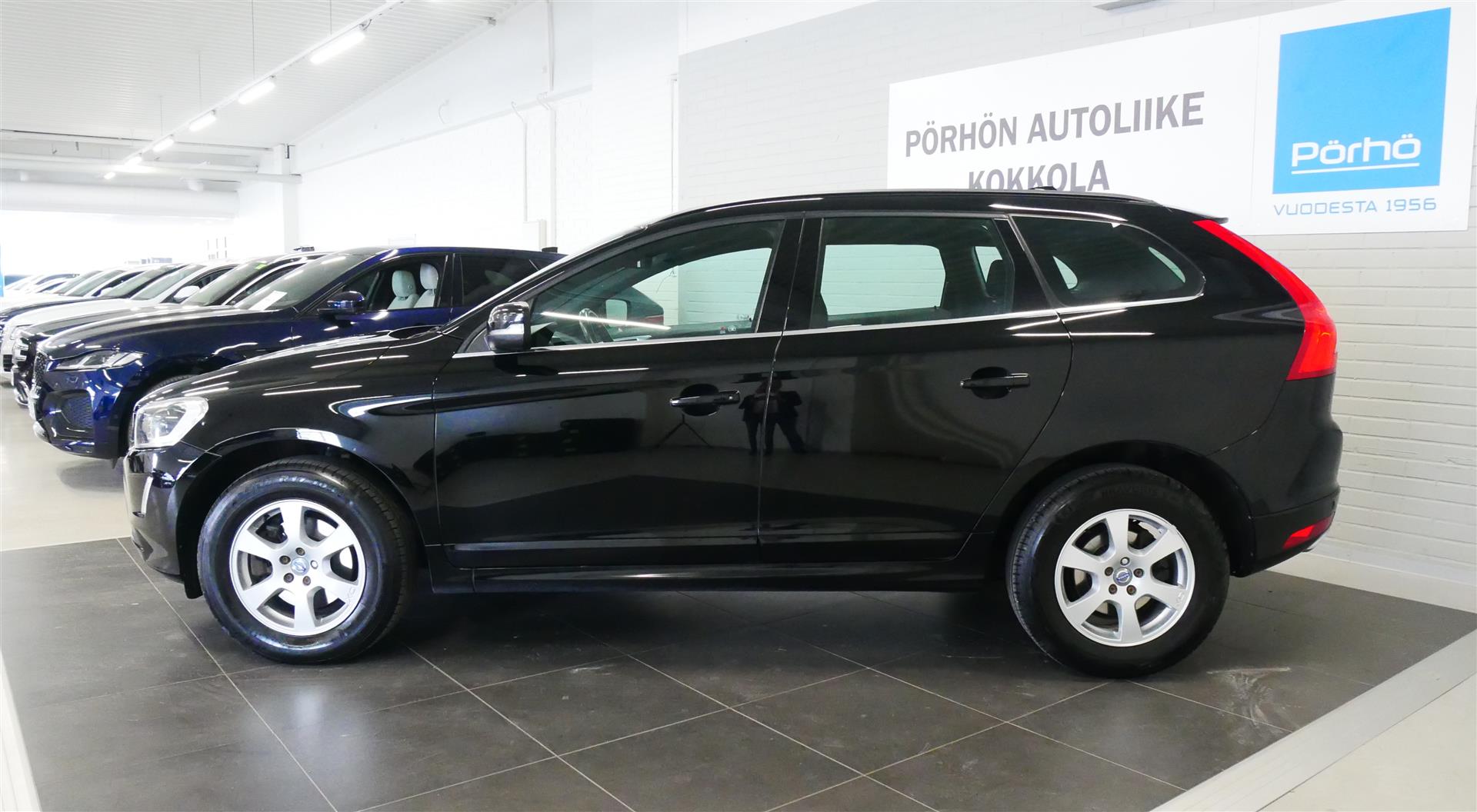 VOLVO XC60 2016