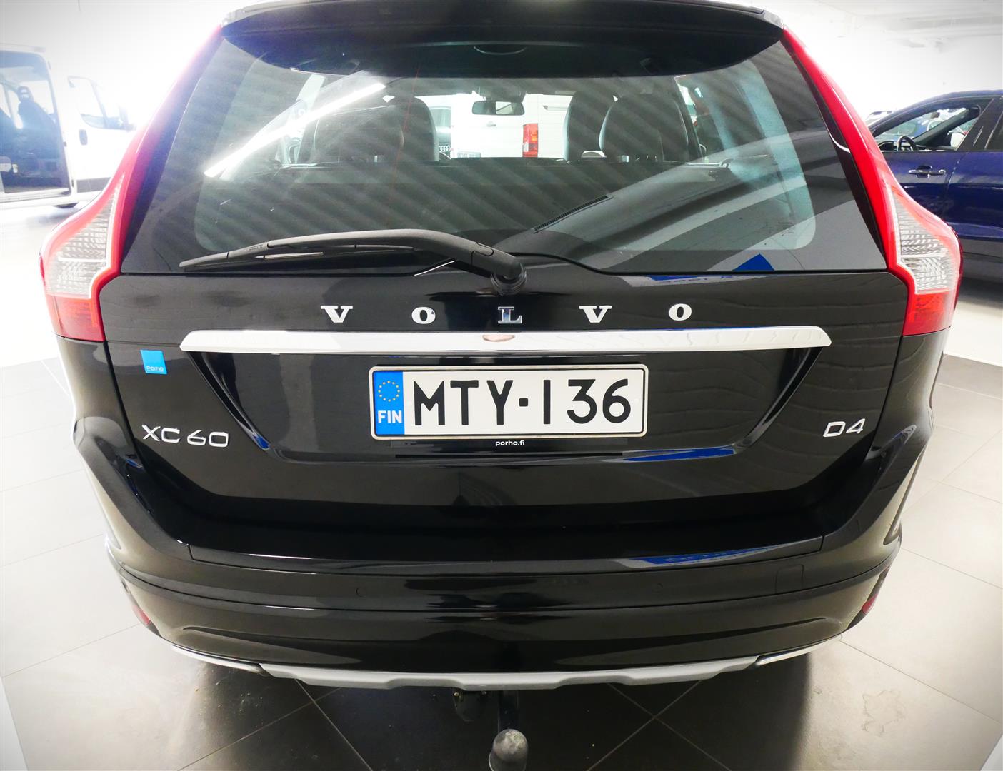 VOLVO XC60 2016