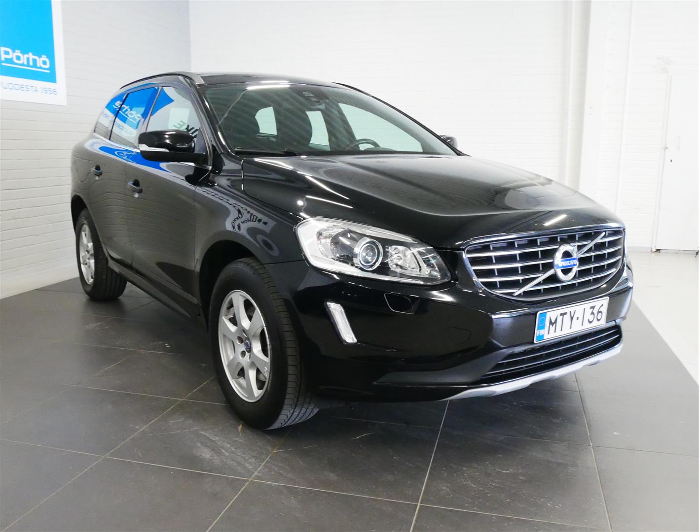 VOLVO XC60 2016