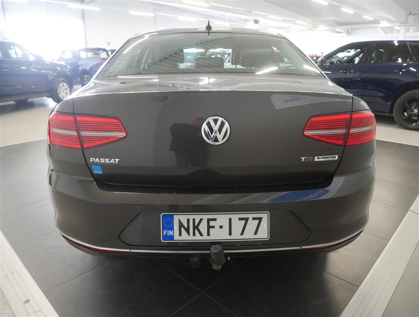 VOLKSWAGEN Passat 2016