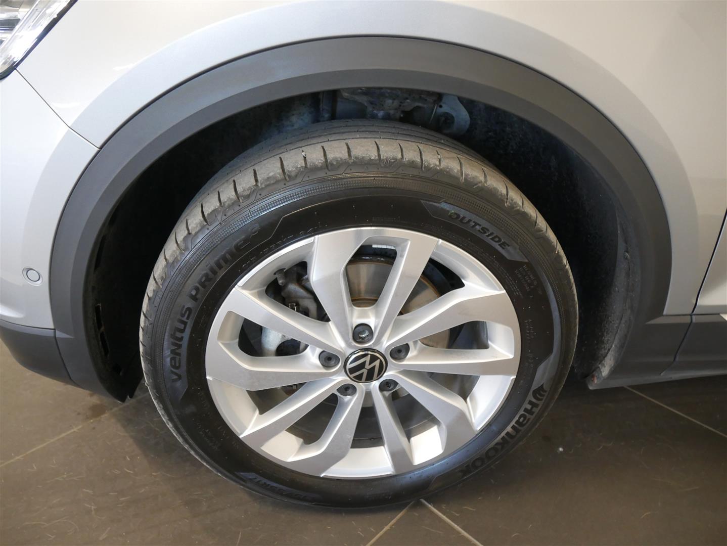 VOLKSWAGEN T-Roc 2023