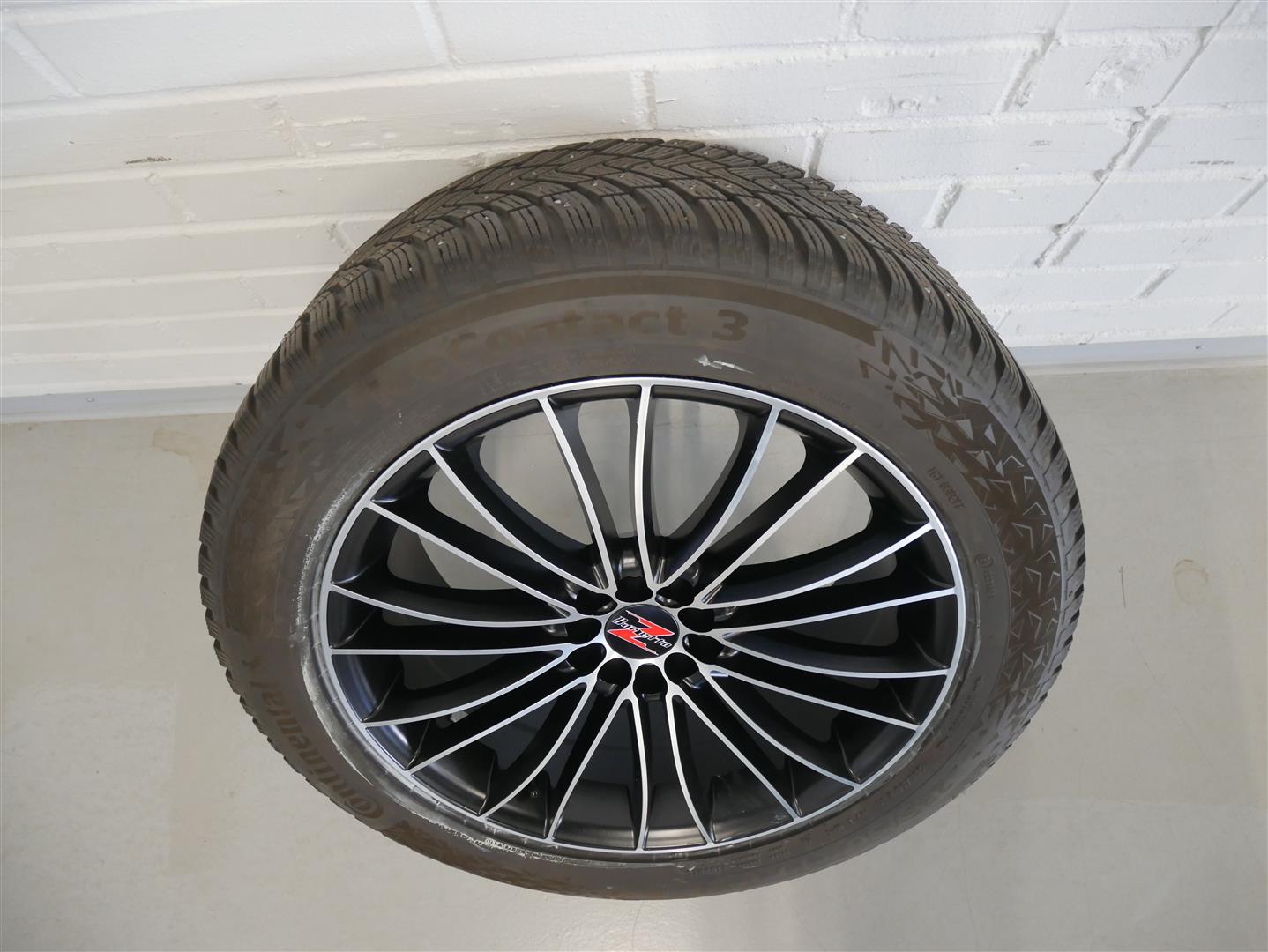 AUDI Q4 e-tron 2024