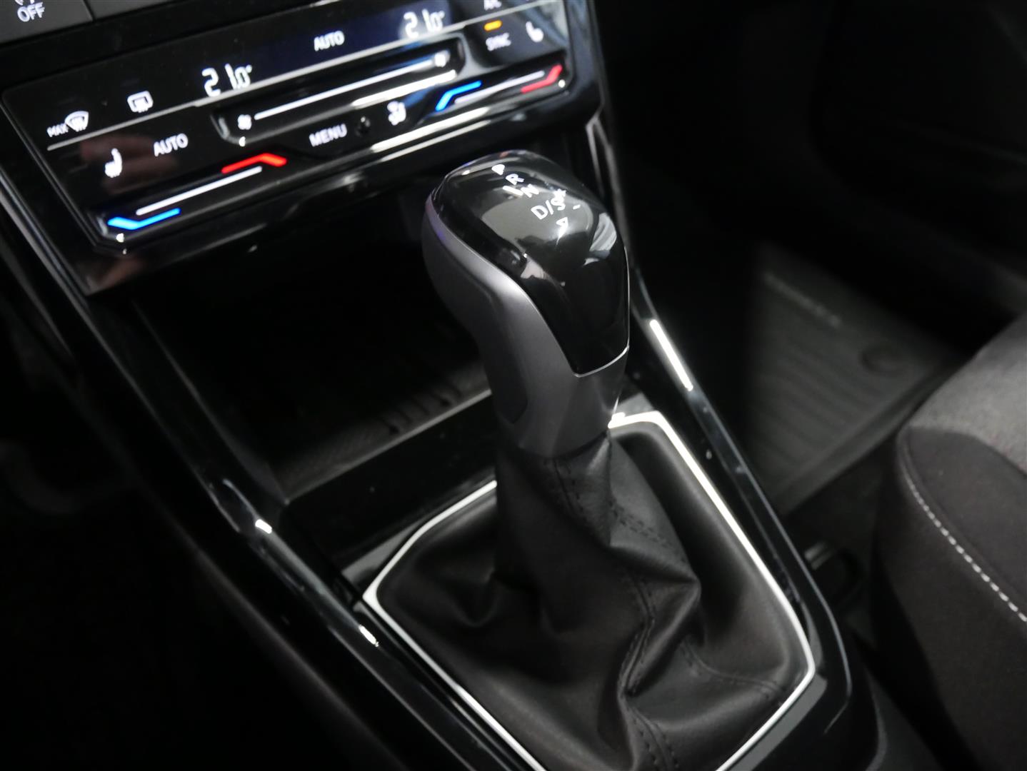 Volkswagen T-Cross 2025