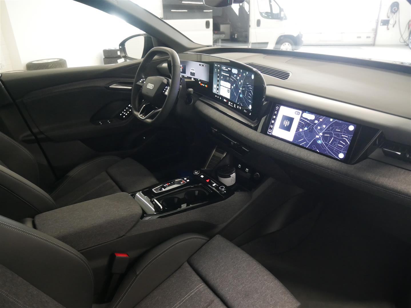 Audi Q6 e-tron 2026