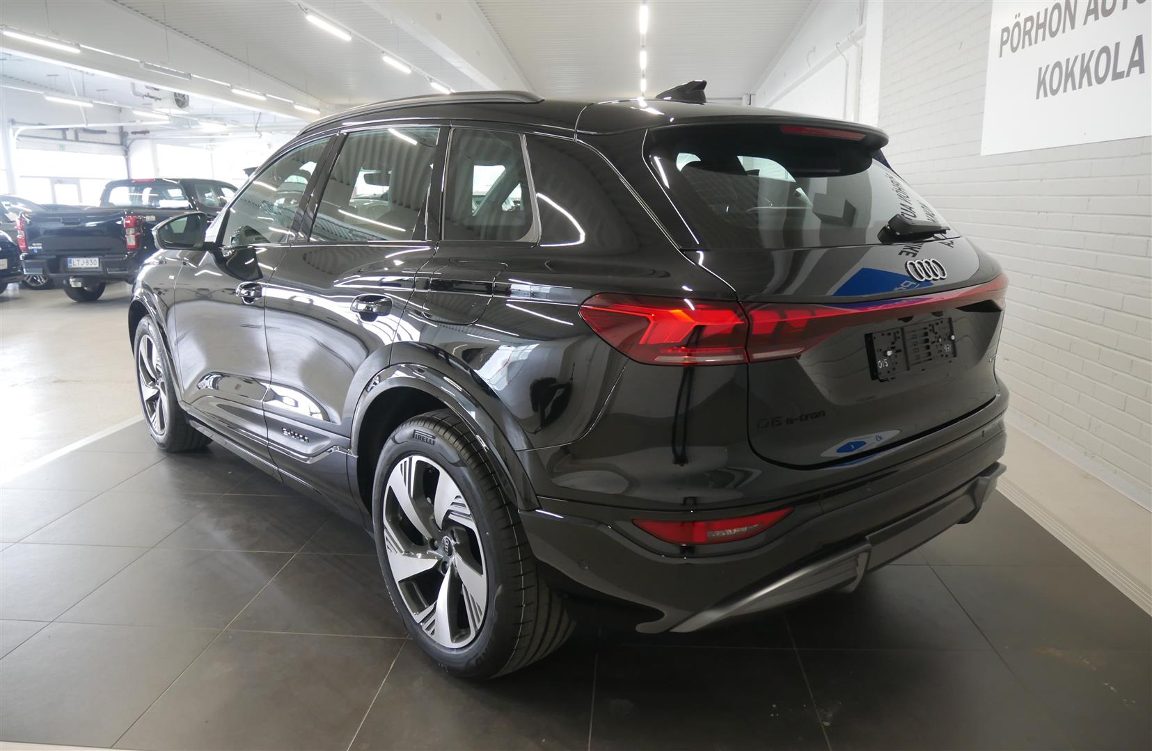 Audi Q6 e-tron 2026