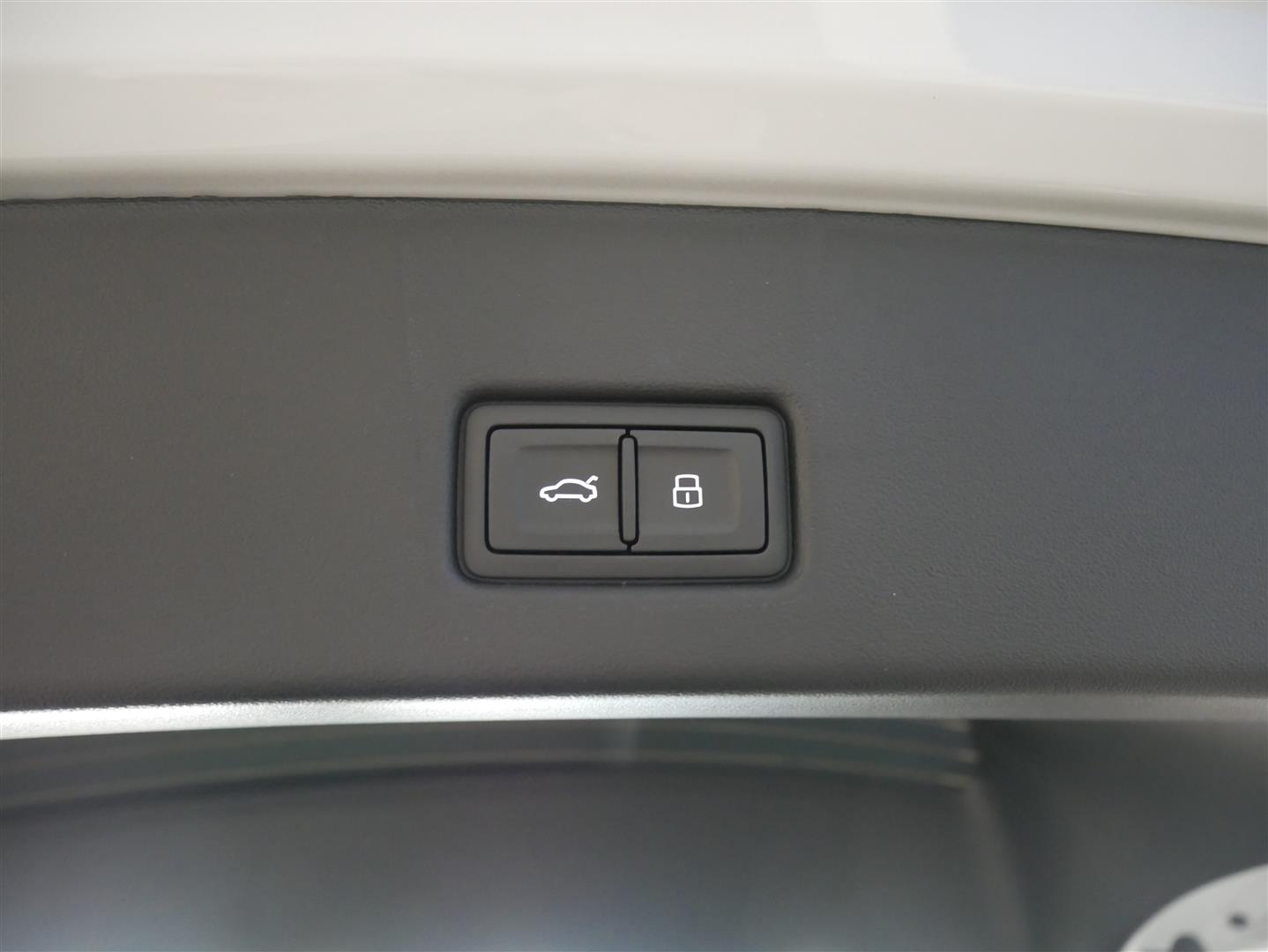 Audi Q4 e-tron 2026
