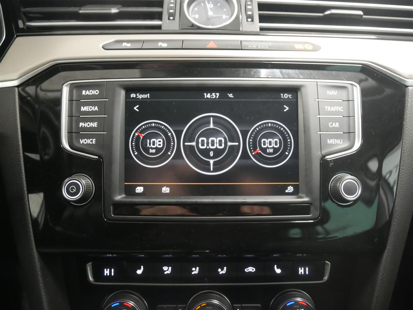 VOLKSWAGEN Passat 2015