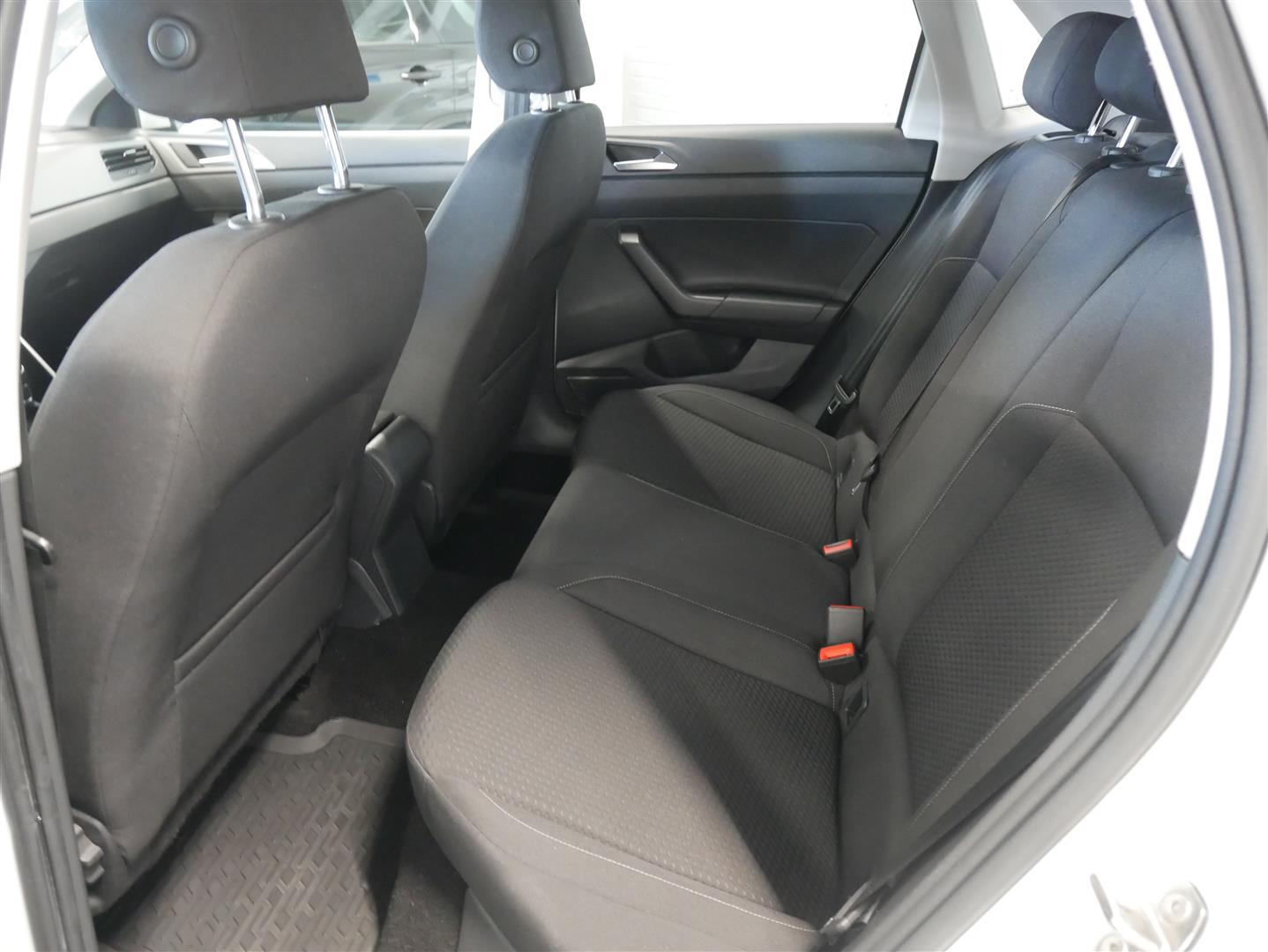 VOLKSWAGEN Polo 2018