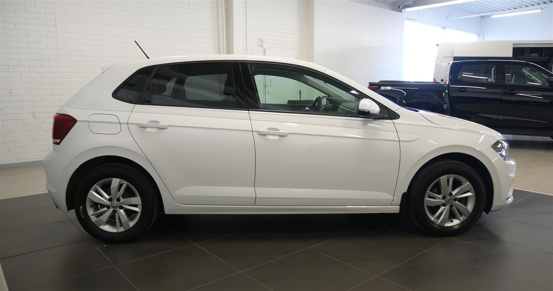 VOLKSWAGEN Polo 2018