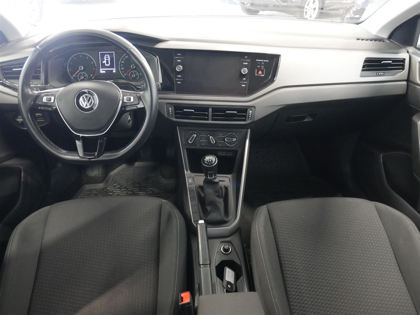 VOLKSWAGEN Polo 2018