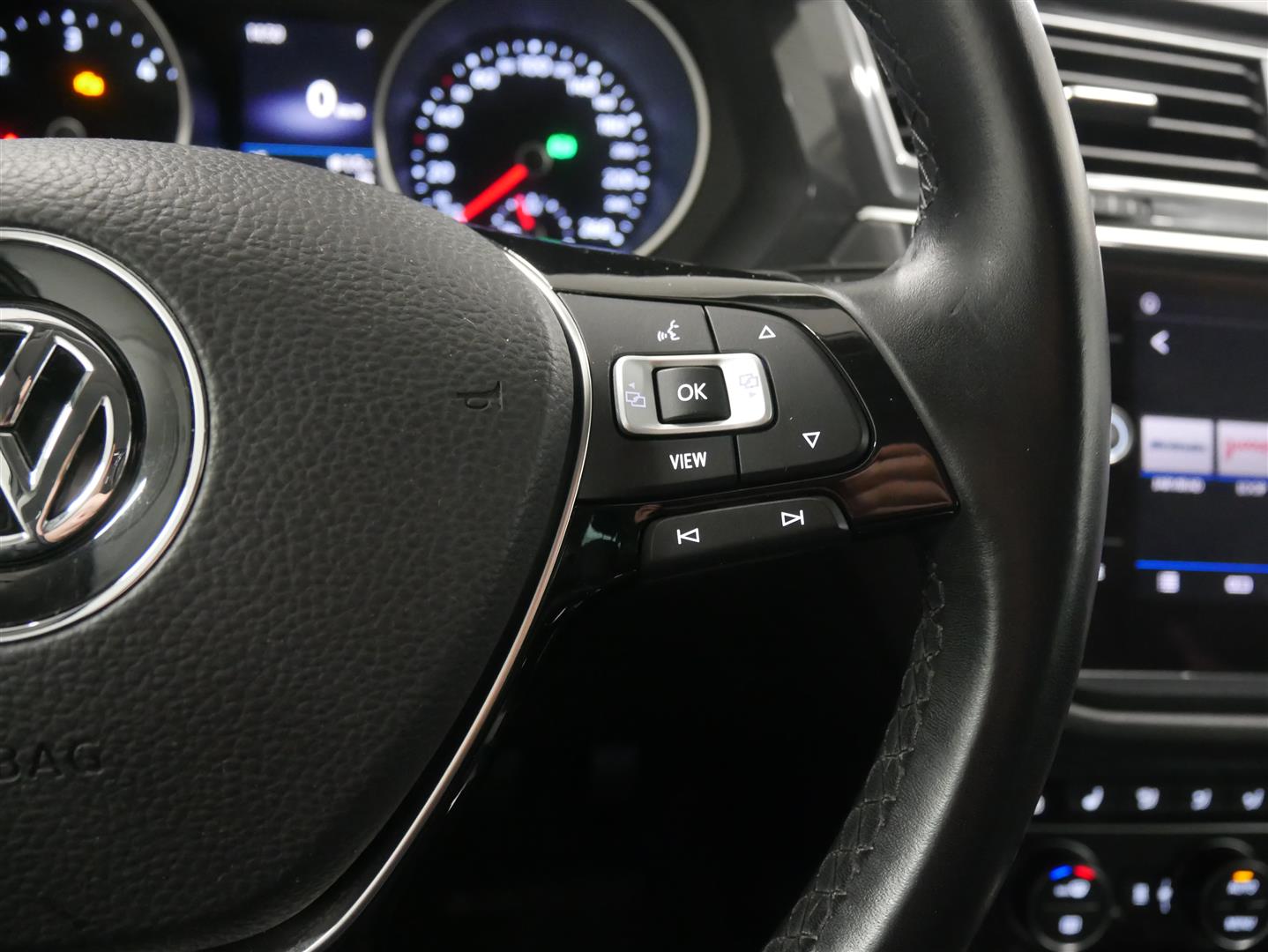 VOLKSWAGEN Tiguan 2019