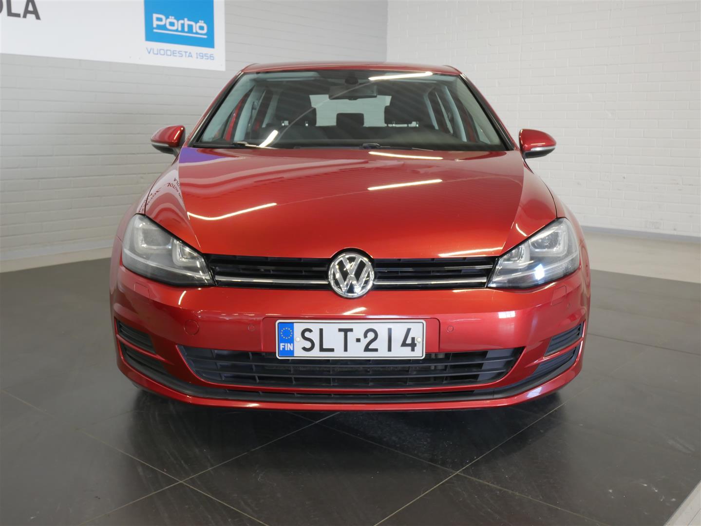 VOLKSWAGEN Golf 2015