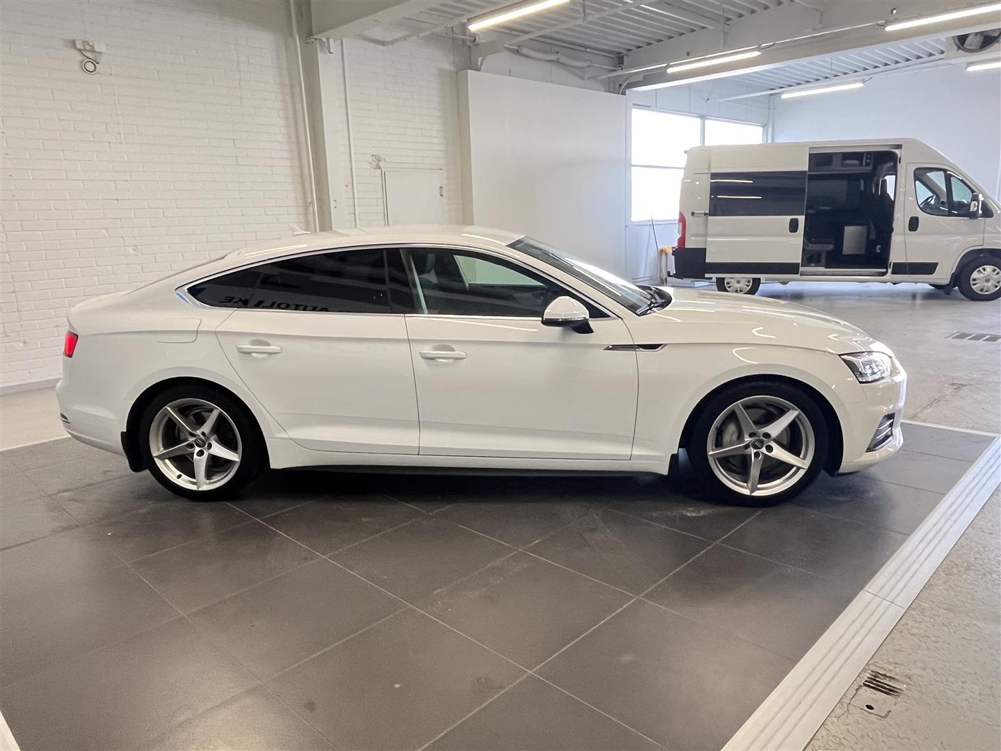 AUDI A5 2017