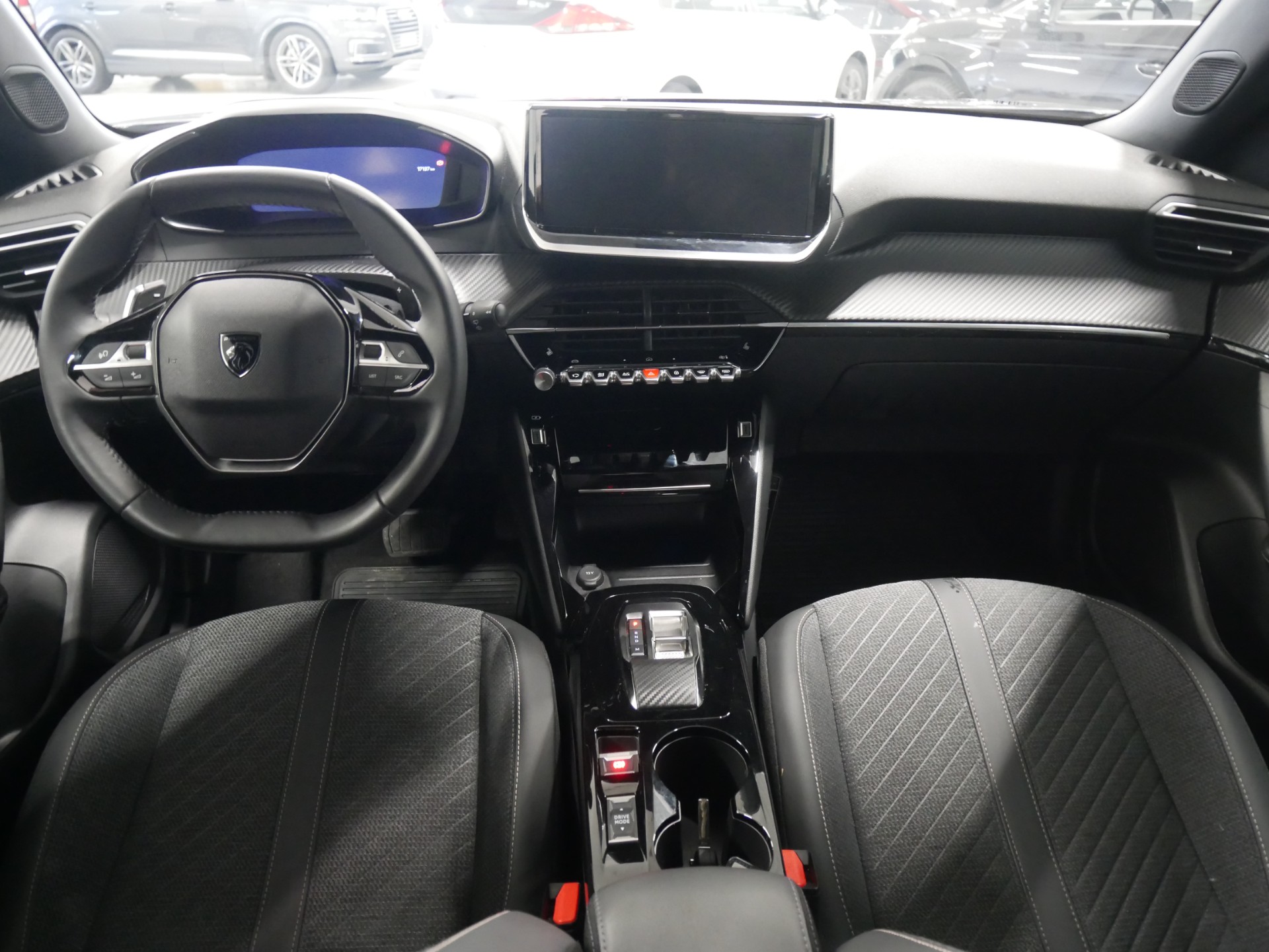 PEUGEOT 2008 2023